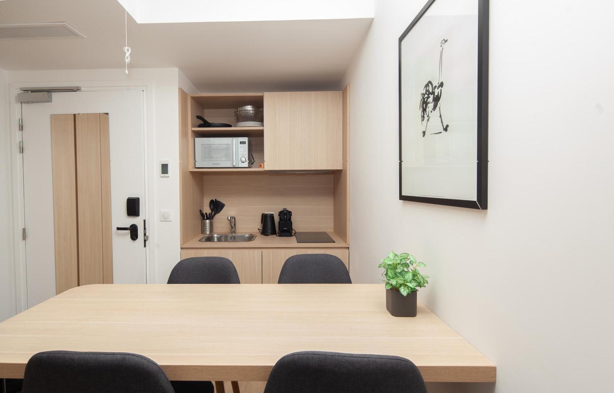 Finestate Coliving Champs-Elysees Париж Екстериор снимка